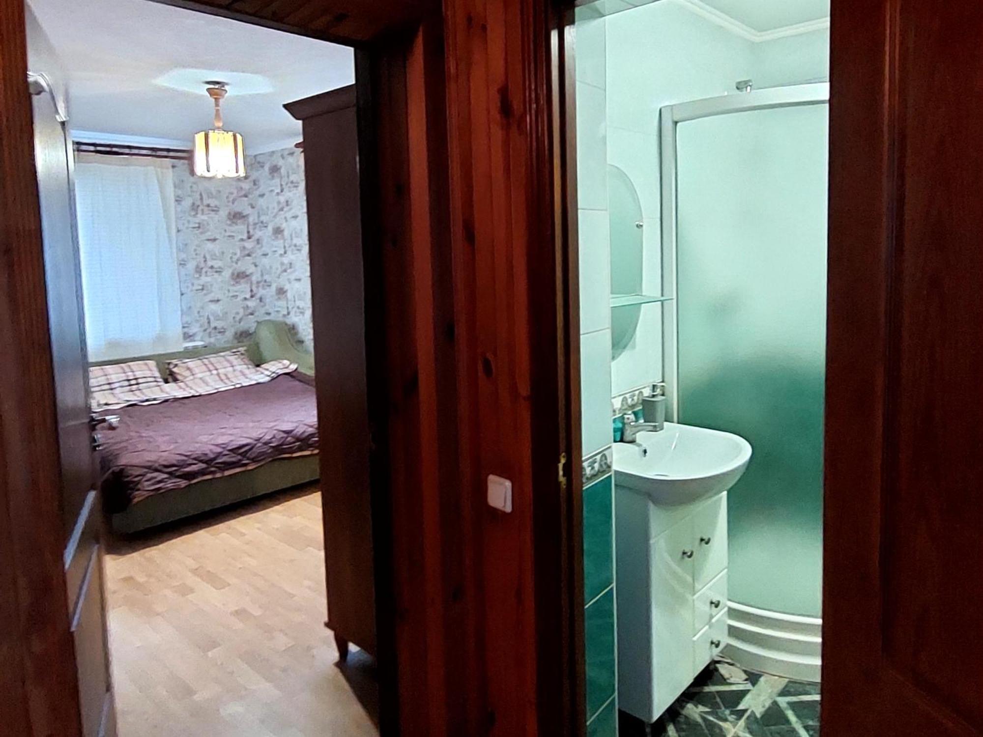 Apartment коттеджный городок чапаевка, голосеевкий район *