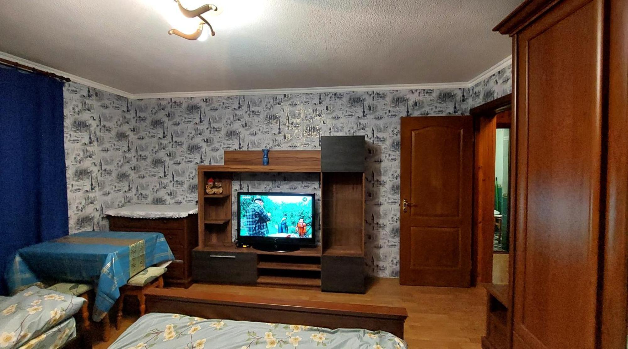 коттеджный городок чапаевка, голосеевкий район * Kyiv