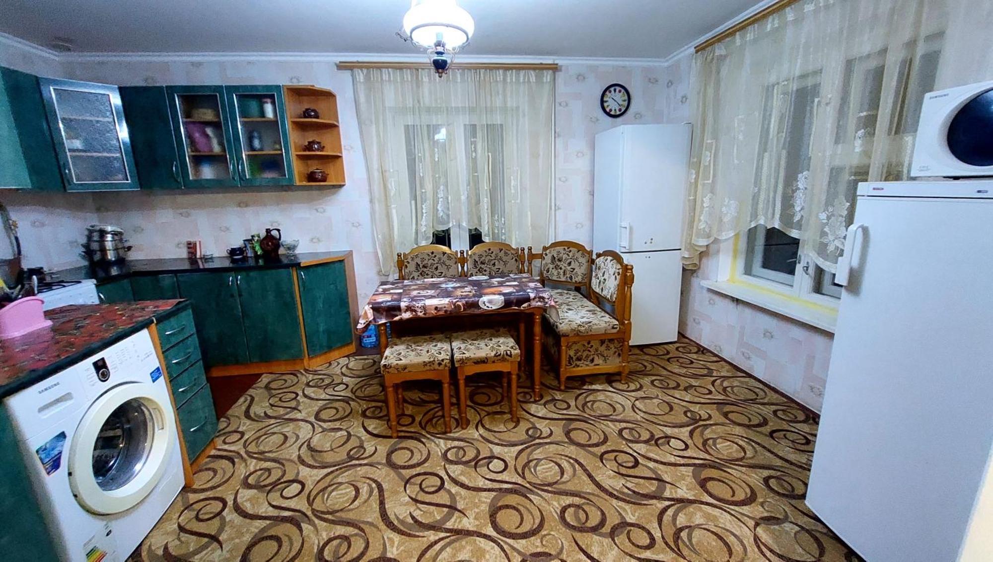 коттеджный городок чапаевка, голосеевкий район * Kyiv