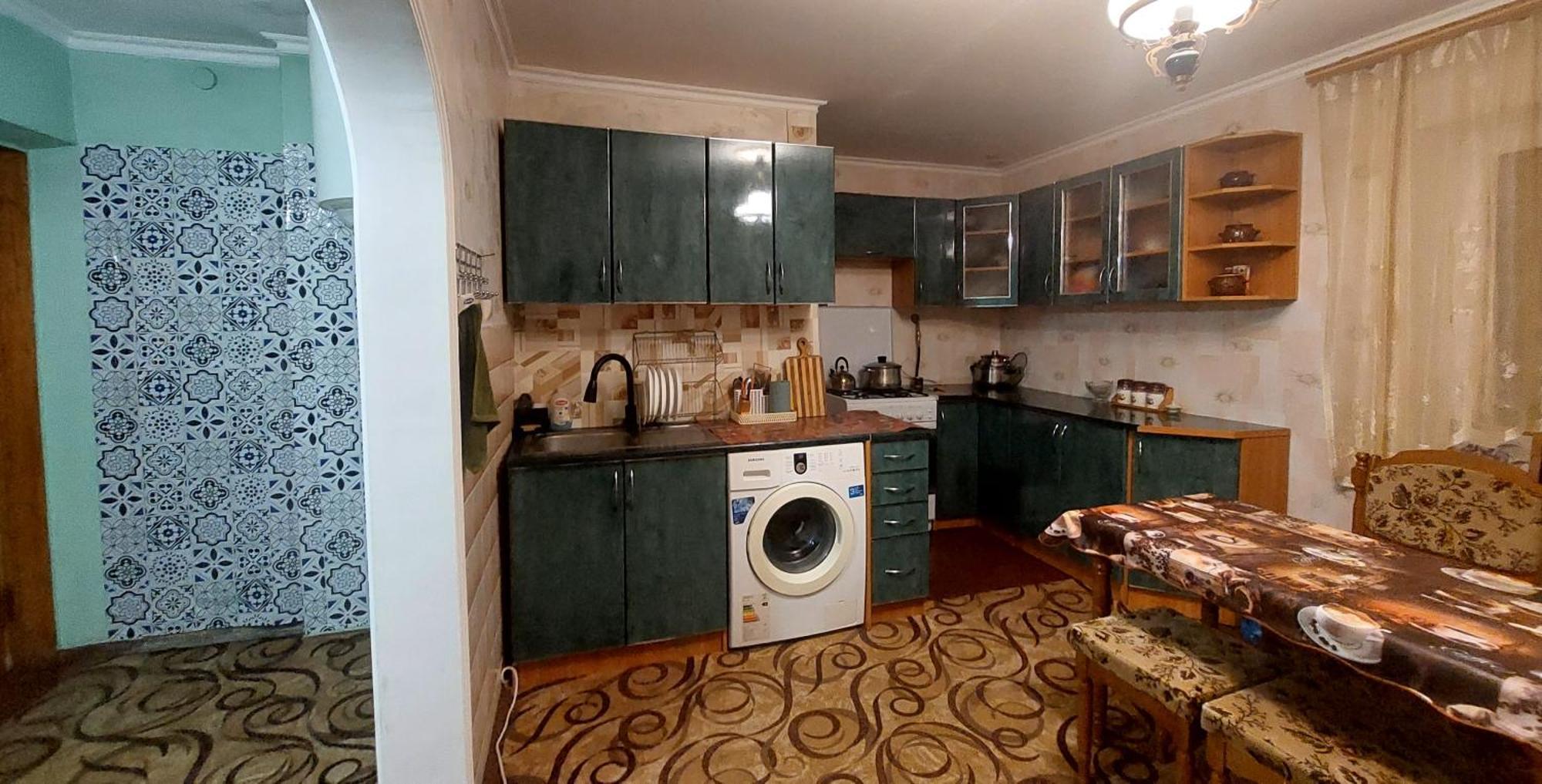Apartment коттеджный городок чапаевка, голосеевкий район *