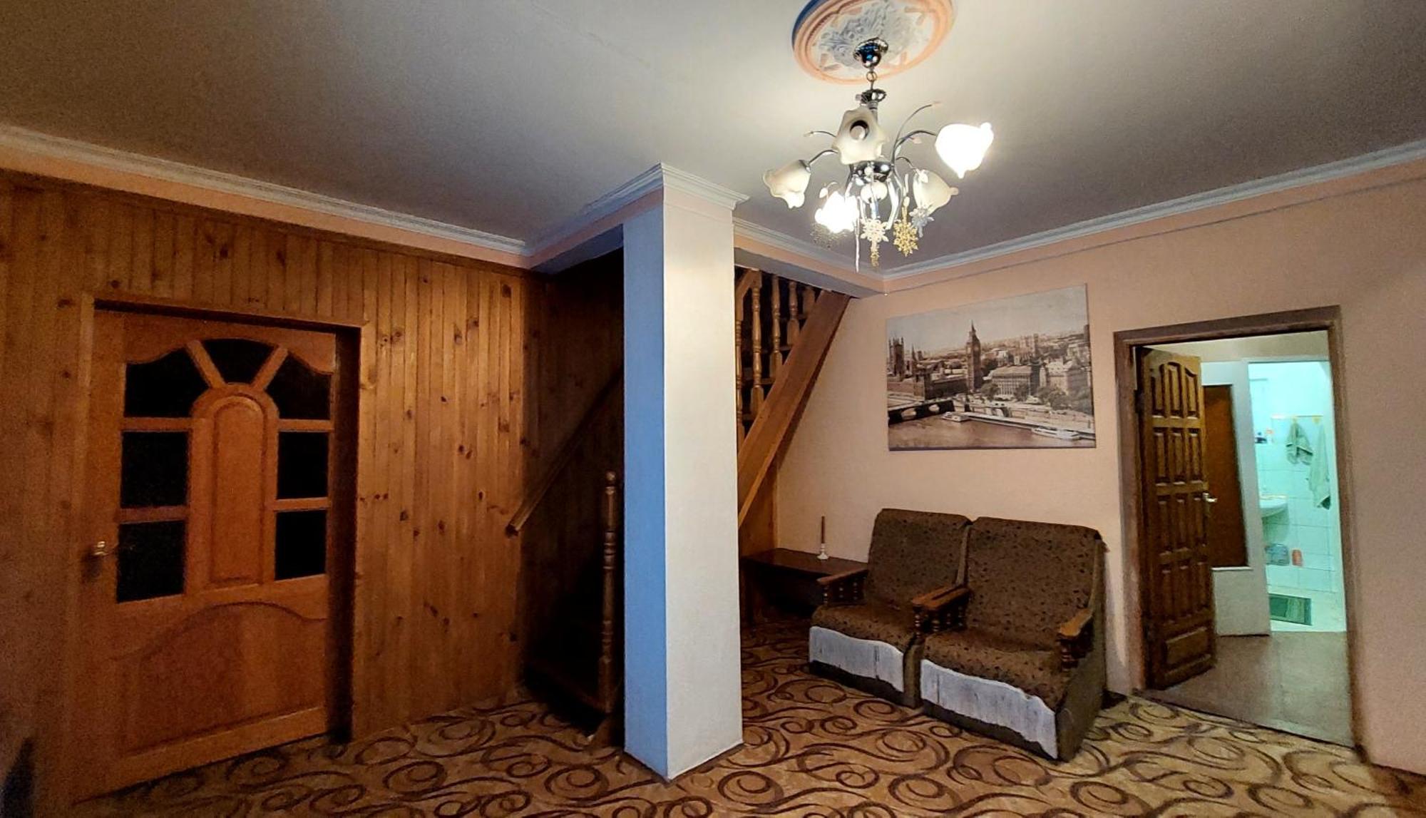 Apartment коттеджный городок чапаевка, голосеевкий район